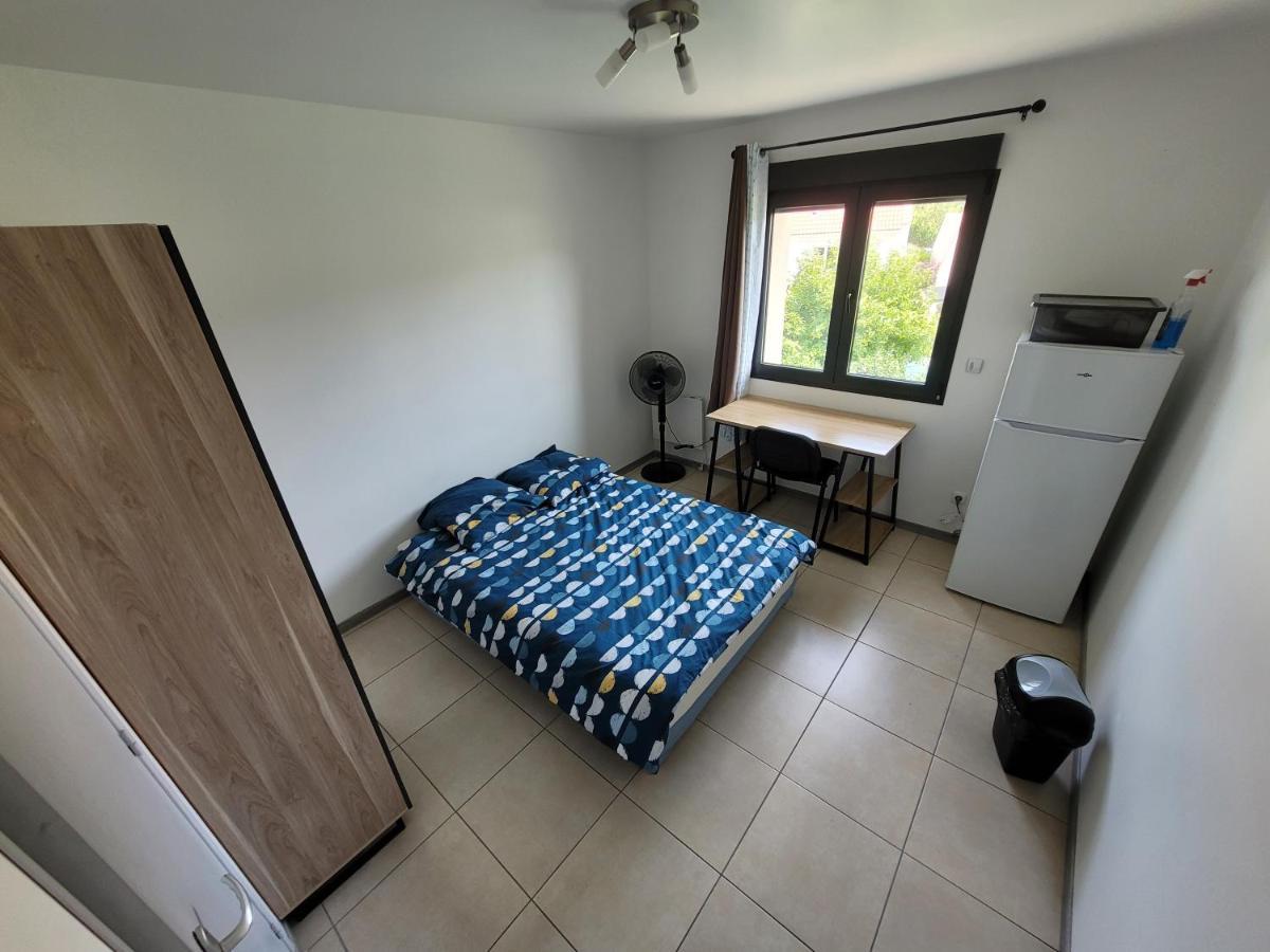 Residence De La Gare, Chambre Meublee Longjumeau Εξωτερικό φωτογραφία